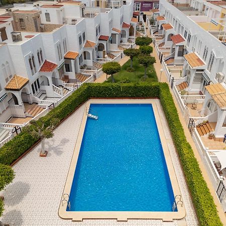 Smart Space Torre La Mata Exterior foto